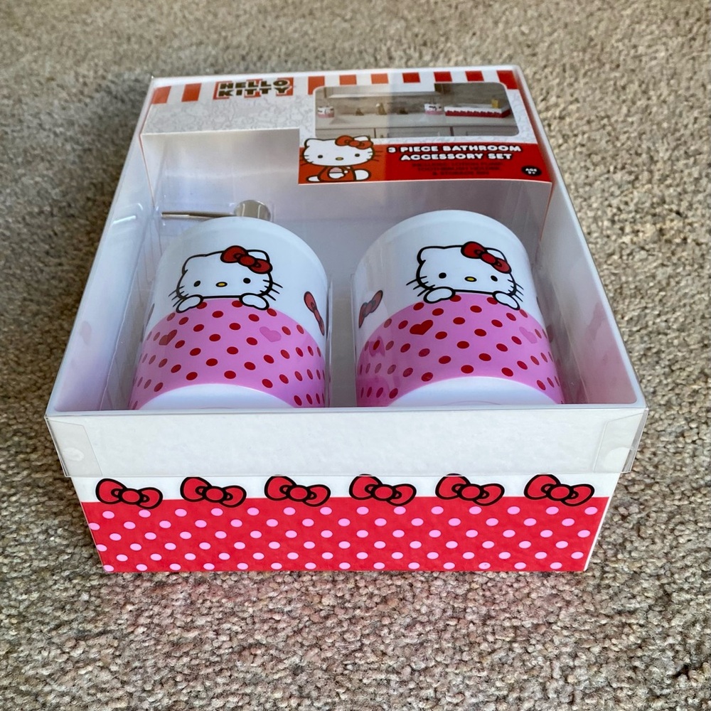 Hello Kitty 3 Pc. Bathroom Set 🆕 - Picture 9 of 10